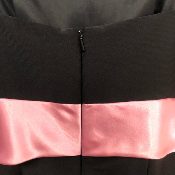 Cache vintage LBD with long satin pink bow spaghetti strap size 8 EUC - Picture 5 of 8